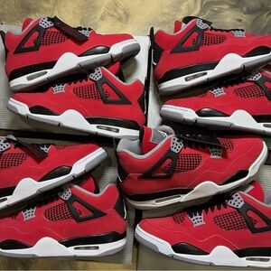 Jordan Retro 4 “Toro Bravo” SZ 10